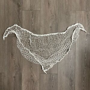 Wall net for stuffies/toys